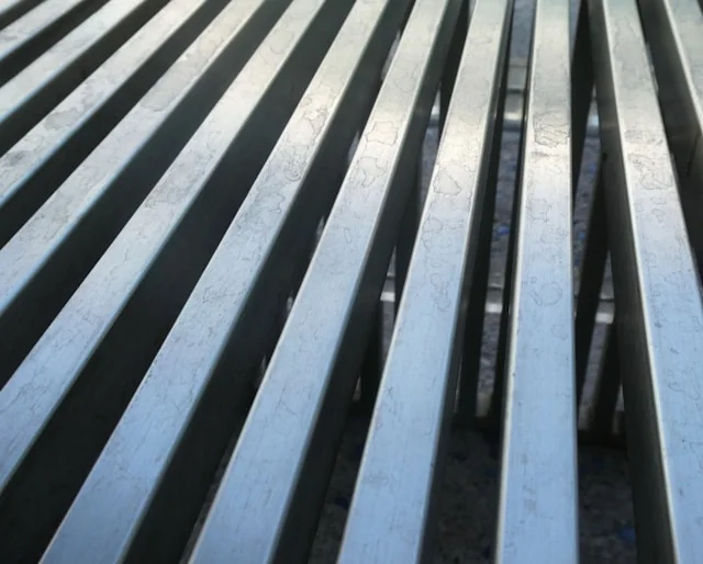 Profile stalowe zimnogięte zamknięte i otwarte - porównanie zastosowań