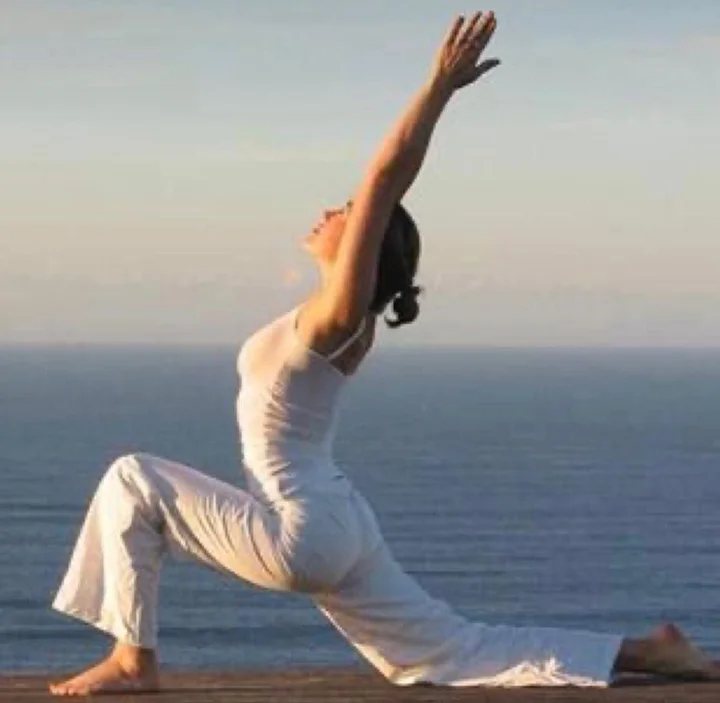 Grafika promocyjna wydarzenia Spotkanie z Jogą — łagodna praktyka uważności w Czułe Zielone