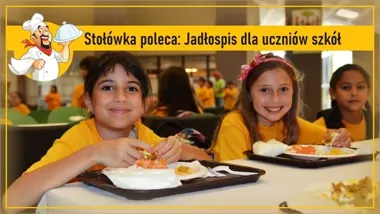 Szkolne obiady w Grybowie z dynią, ogórkową i racuchami na koniec tygodnia