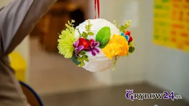 W Grybowie rękodzieło połączyło pokolenia. Seniorów czeka nordic walking