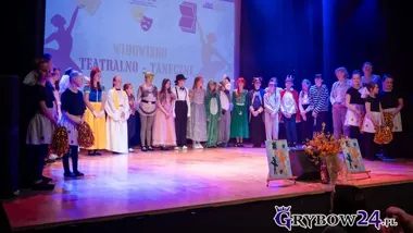 Grybowska scena połączyła taniec, teatr i książkę w jedno barwne widowisko