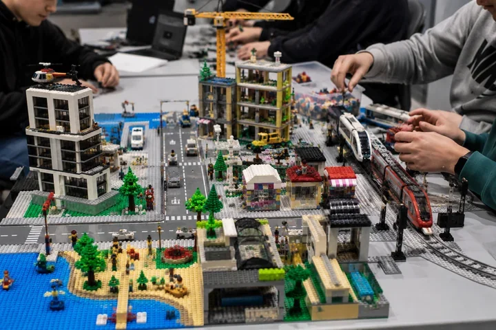 LEGO® wypada z pierwszego turnusu LATO ART. Są zwroty i zostają kolejne zajęcia
