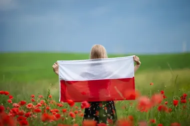 Kraków łączy pokolenia - patriotyczna piosenka i poezja na scenie