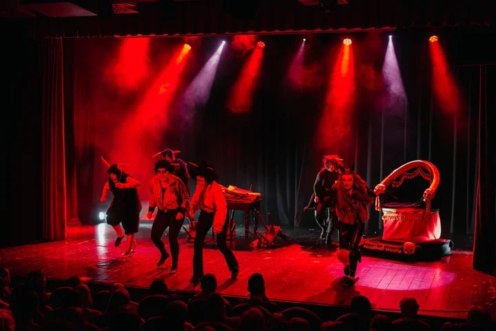 Gdzie diabeł zapomniał pracy - przedpremiera "Zapomniany Diabeł" rozbawiła MOK