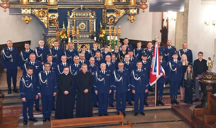 Policjanci rozpoczęli święto od Mszy - główne obchody w Grybowie