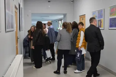 Wyobraźnia w wielu barwach. W Starym Sączu nagrodzono młodych plastyków