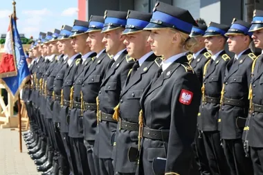 Nowa strażnica na Węgierskiej. Sądeccy strażacy weszli do budynku na miarę zadań