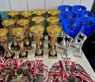 Ponad 230 młodych pływaków na pływalni Aqua Centrum – walka o dwa miejsca na województwo