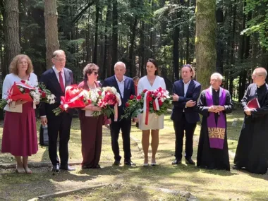 W Trzetrzewinie oddano hołd ofiarom Akcji AB. Pamięć wróciła po 86 latach